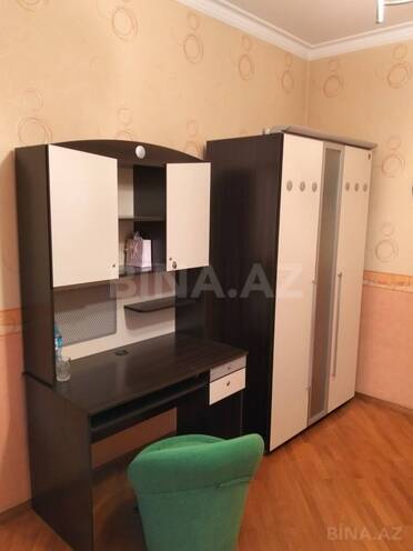 Сдаётся 3-комн. вторичка 80 м², м. Элмляр Академиясы, photo 8 from 12