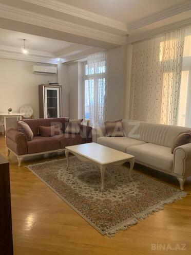 Продаётся 3-комн. новостройка 113 м², м. Нефтчиляр, photo 1 from 21