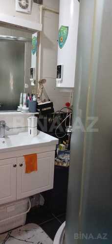 Satılır 3 otaqlı köhnə tikili 75 m², İnşaatçılar m., photo 16 from 18