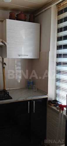 Satılır 3 otaqlı köhnə tikili 75 m², İnşaatçılar m., photo 11 from 18
