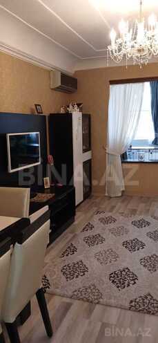Satılır 3 otaqlı köhnə tikili 75 m², İnşaatçılar m., photo 3 from 18