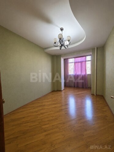 Satılır 3 otaqlı köhnə tikili 90 m², İnşaatçılar m., photo 4 from 9