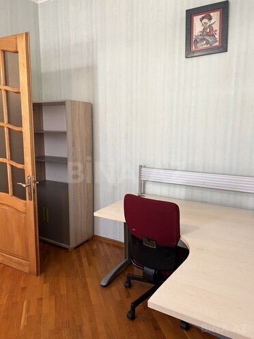 İcarəyə verilir 3 otaqlı köhnə tikili 100 m², Sahil m., photo 16 from 23