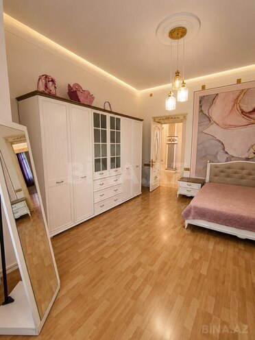 Satılır 7 otaqlı həyət evi/bağ evi 400 m², M.Ə.Rəsulzadə q., photo 22 from 32