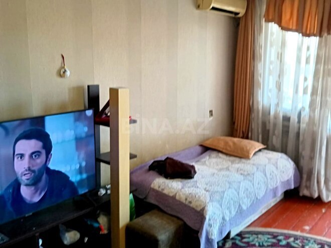 Продаётся 1-комн. вторичка 35 м², м. Кара Караев, photo 3 from 25