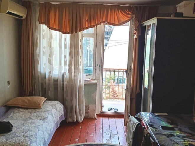 Продаётся 1-комн. вторичка 35 м², м. Кара Караев, photo 4 from 25