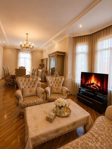 Satılır 7 otaqlı həyət evi/bağ evi 400 m², M.Ə.Rəsulzadə q., photo 7 from 32
