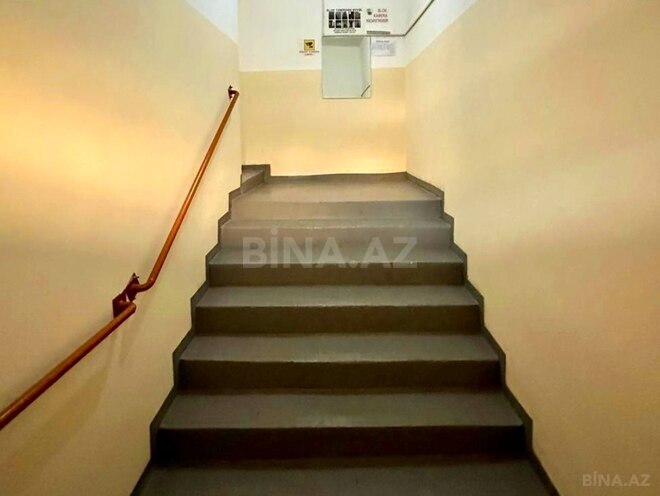 Продаётся 3-комн. вторичка 80 м², м. Кара Караев, photo 18 from 22