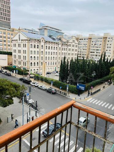 Сдаётся 2-комн. вторичка 100 м², м. Сахил, photo 16 from 19