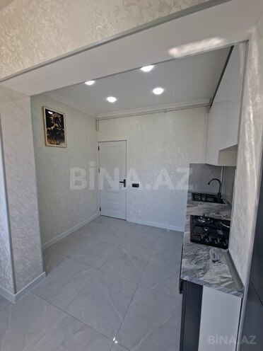 Продается 2-комн. вторичка 70 м², м. Ази Асланов, photo 9 from 20