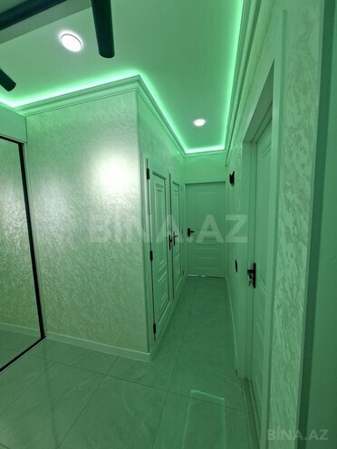 Продается 2-комн. вторичка 70 м², м. Ази Асланов, photo 18 from 20