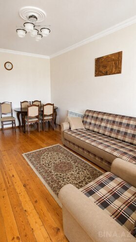 Satılır 2 otaqlı köhnə tikili 40 m², 8 Noyabr m., photo 3 from 11