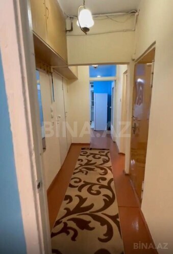 Satılır 2 otaqlı köhnə tikili 65 m², Azadlıq Prospekti m., photo 1 from 15