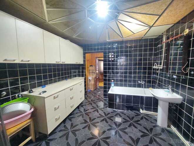 Продаётся 5-комн. вторичка 135 м², м. Азадлыг проспекти, photo 26 from 32