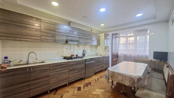 Продаётся 5-комн. вторичка 135 м², м. Азадлыг проспекти, photo 21 from 32