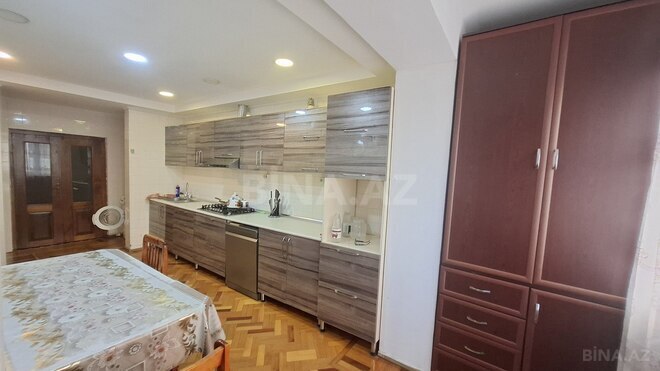 Продаётся 5-комн. вторичка 135 м², м. Азадлыг проспекти, photo 23 from 32