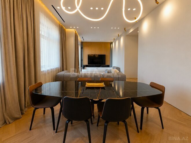 Satılır 2 otaqlı köhnə tikili 85 m², Sahil m., photo 5 from 18