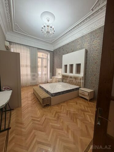 İcarəyə verilir 3 otaqlı köhnə tikili 150 m², Sahil m., photo 6 from 9