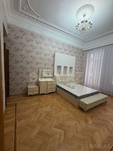 İcarəyə verilir 3 otaqlı köhnə tikili 150 m², Sahil m., photo 7 from 9