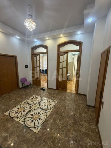 İcarəyə verilir 3 otaqlı köhnə tikili 150 m², Sahil m., photo 3 from 9
