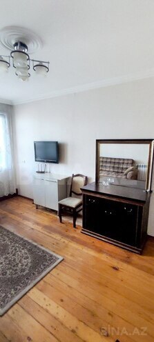 Satılır 2 otaqlı köhnə tikili 45 m², 8 Noyabr m., photo 12 from 14