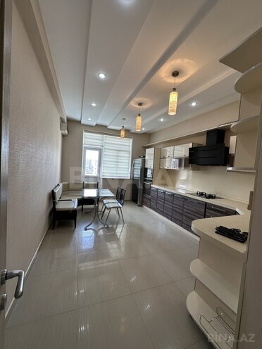 İcarəyə verilir 3 otaqlı yeni tikili 160 m², İnşaatçılar m., photo 8 from 18