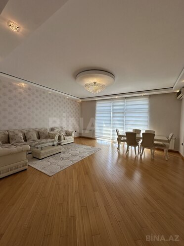 İcarəyə verilir 3 otaqlı yeni tikili 160 m², İnşaatçılar m., photo 3 from 18