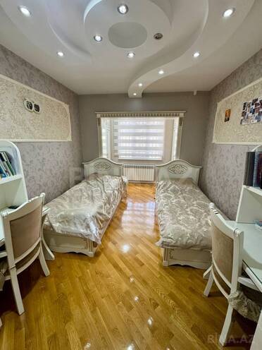 Satılır 5 otaqlı köhnə tikili 130 m², Nəsimi m., photo 11 from 23