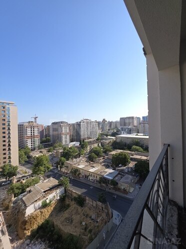 Satılır 4 otaqlı yeni tikili 125 m², 28 May m., photo 1 from 14