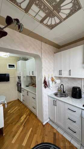 Satılır 3 otaqlı köhnə tikili 85 m², İnşaatçılar m., photo 10 from 16