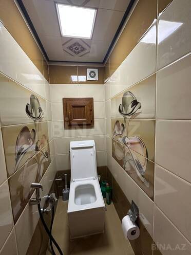 Продаётся 4-комн. вторичка 80 м², м. Нефтчиляр, photo 17 from 18