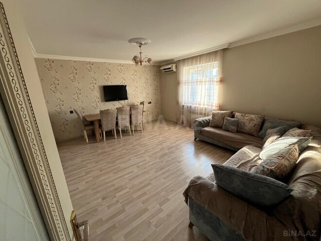 Сдаётся 4-комн. вторичка 101 м², м. Мемар Аджеми, photo 1 from 15