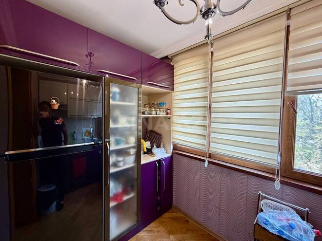 Продаётся 4-комн. вторичка 80 м², м. Нефтчиляр, photo 21 from 25
