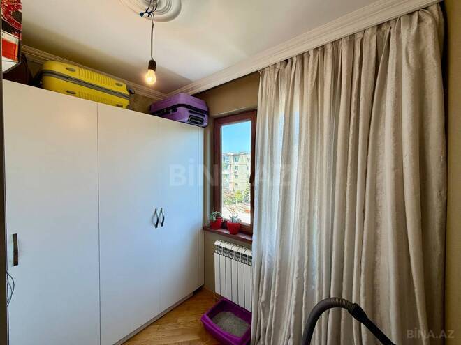 Продаётся 4-комн. вторичка 80 м², м. Нефтчиляр, photo 15 from 25