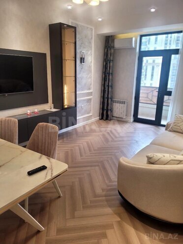 Сдаётся 2-комн. новостройка 95 м², м. Низами, photo 4 from 11