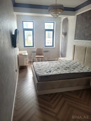 Сдаётся 2-комн. новостройка 95 м², м. Низами, photo 6 from 11