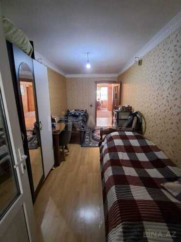 Продаётся 4-комн. вторичка 80 м², Абшеронcкий  р., photo 4 from 21