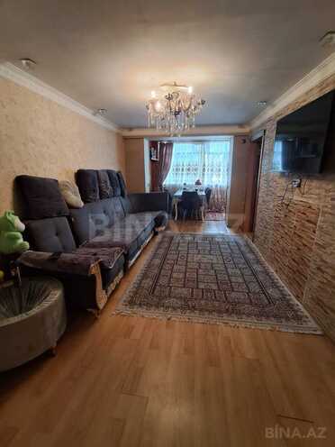 Продаётся 4-комн. вторичка 80 м², Абшеронcкий  р., photo 1 from 21
