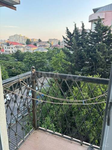 İcarəyə verilir 3 otaqlı köhnə tikili 85 m², Nəriman Nərimanov m., photo 8 from 11