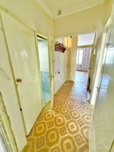 Продаётся 2-комн. вторичка 65 м², м. Кара Караев, photo 15 from 20