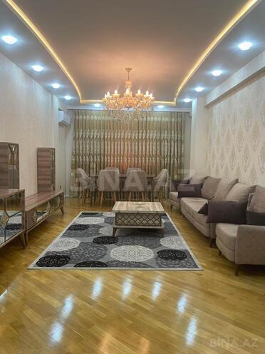 İcarəyə verilir 3 otaqlı yeni tikili 134 m², İnşaatçılar m., photo 1 from 14