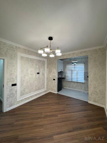 Satılır 2 otaqlı köhnə tikili 45 m², İnşaatçılar m., photo 3 from 13