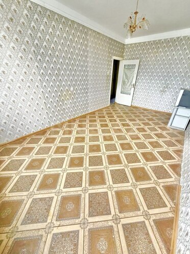 Продаётся 2-комн. вторичка 65 м², м. Кара Караев, photo 9 from 20
