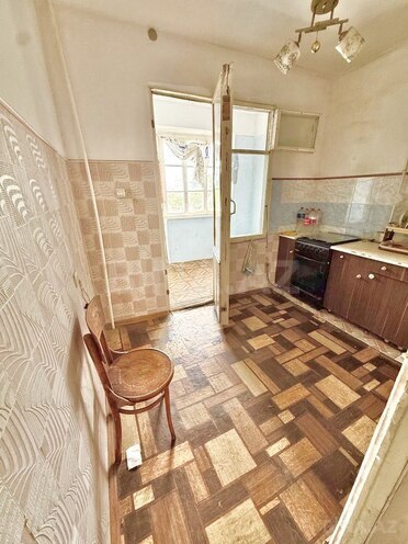 Продаётся 2-комн. вторичка 65 м², м. Кара Караев, photo 11 from 20