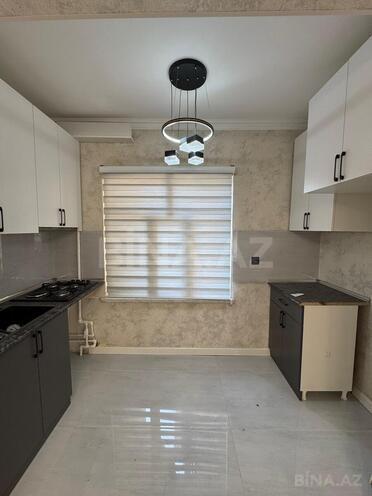 Satılır 2 otaqlı köhnə tikili 45 m², İnşaatçılar m., photo 11 from 13