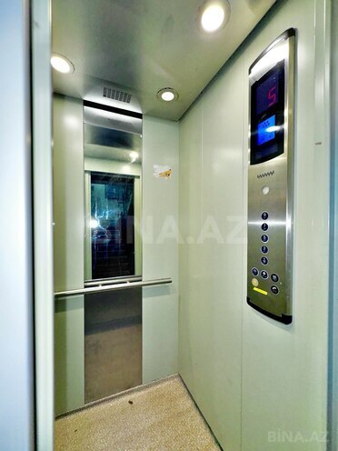 Продаётся 2-комн. вторичка 65 м², м. Кара Караев, photo 4 from 20