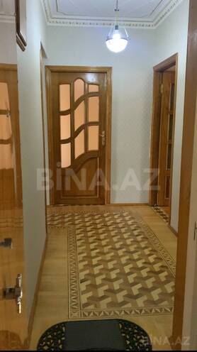 İcarəyə verilir 4 otaqlı köhnə tikili 140 m², 28 May m., photo 1 from 13