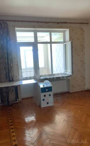 İcarəyə verilir 4 otaqlı köhnə tikili 140 m², 28 May m., photo 7 from 13