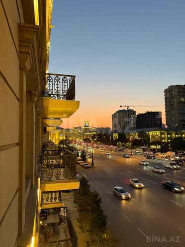 Satılır 3 otaqlı köhnə tikili 80 m², Nəriman Nərimanov m., photo 3 from 11