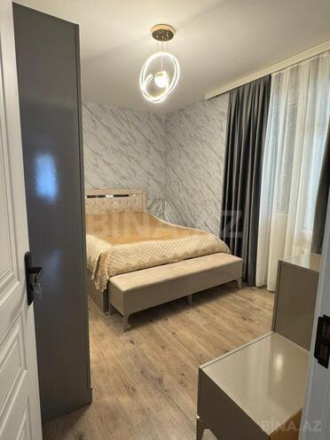 Продаётся 2-комн. вторичка 65 м², м. 8 ноября, photo 1 from 16